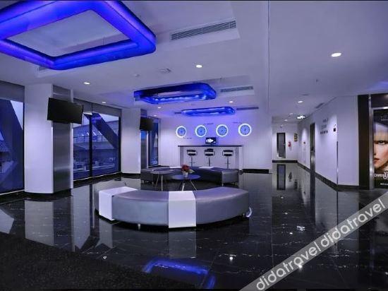 Hotel Neo+ Kebayoran Yakarta Exterior foto
